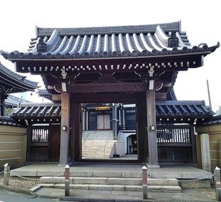 専修寺関東別院　山門