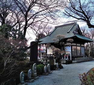 高勝寺墓所景観